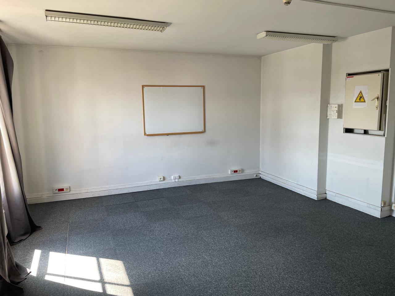 Bureau Paris 330m² Location bureau Paris OLBUR2529621 8